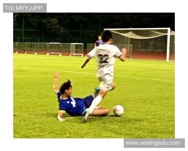 足球明星日常训练揭秘:如何通过科学训练提升竞技水平与身体素质 足球明星日常训练揭秘:如何通过科学训练提升竞技水平与身体素质