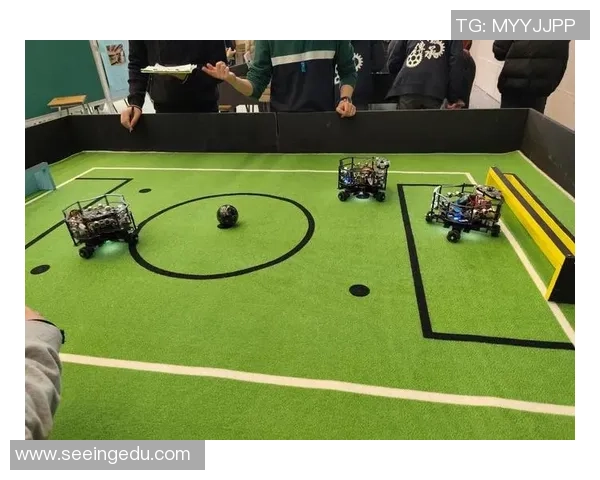 足球明星机器人助力青少年足球梦想实现新篇章